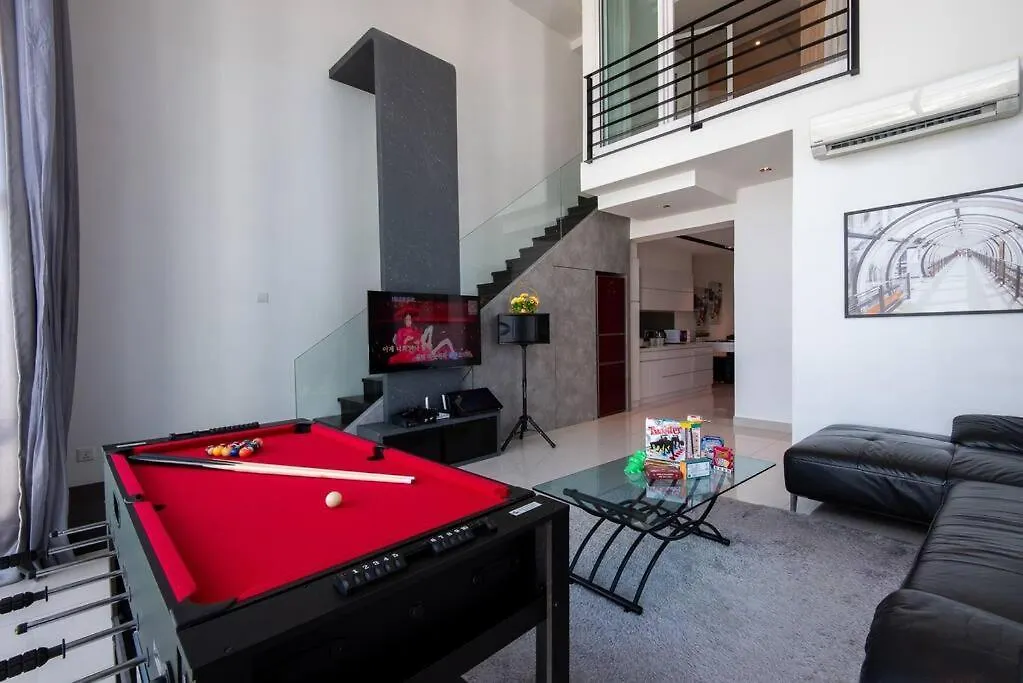 Apartment Xbox, Karaoke, Foosball, Pooltable, Icehockey, Ping Pong, Board Games George Town